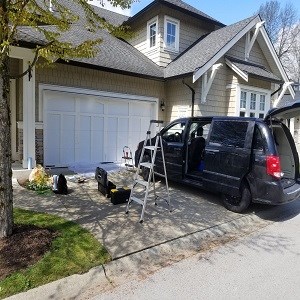 Comfort Doors: How Professional Garage Repair Services helps your home?
